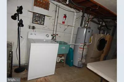 2717 Wegworth Lane, Baltimore, MD 21230 - Photo 20