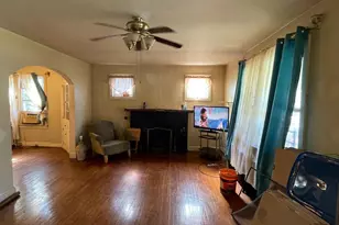 4217 Ridgewood Ave, Baltimore, MD 21215 - Photo 4