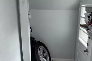 26 S Highland Ave, Baltimore, MD 21224 - Photo 10