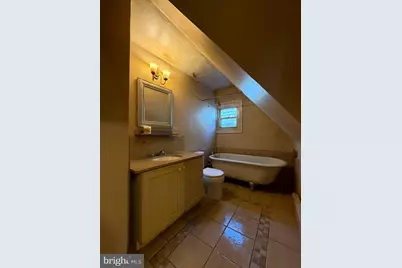 403 E 31st Street, Baltimore, MD 21218 - Photo 18