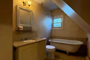 403 E 31st St, Baltimore, MD 21218 - Photo 18