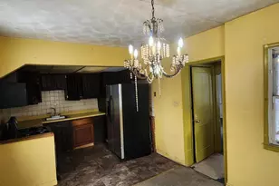 2918 Forest Glen Rd, Baltimore, MD 21216 - Photo 4