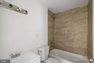 5327 Hamlin Ave, Baltimore, MD 21215 - Photo 8