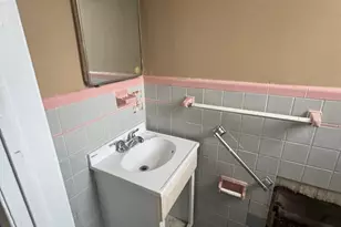 2449 Shirley Ave, Baltimore, MD 21215 - Photo 106