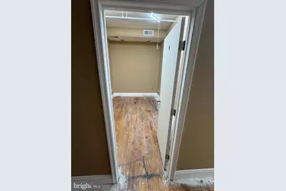 2449 Shirley Avenue, Baltimore, MD 21215 - Photo 20