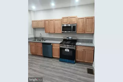 2609 Fayette Street W, Baltimore, MD 21223 - Photo 2