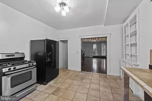 435 Ilchester Ave, Baltimore, MD 21218 - Photo 14
