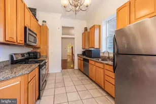 18 E Lafayette Ave, Baltimore, MD 21202 - Photo 10