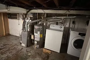 2940 E Fayette Street E, Baltimore, MD 21224 - Photo 10