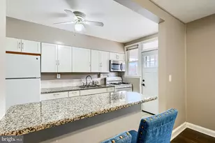 1543 Lochwood Rd, Baltimore, MD 21218 - Photo 12