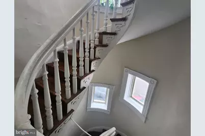 120 E 25th Street, Baltimore, MD 21218 - Photo 28