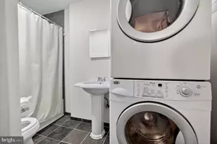 2222 Cambridge St, Baltimore, MD 21231 - Photo 10