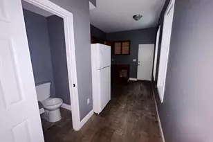 207 S Pulaski St, Baltimore, MD 21223 - Photo 18