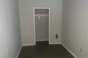 3306 W Franklin St, Baltimore, MD 21229 - Photo 2