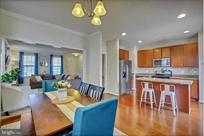 4515 Maple Wood Drive, Baltimore, MD 21229 - Photo 2