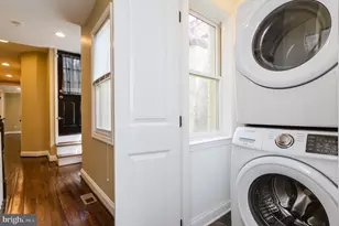 837 S Montford Ave S, Baltimore, MD 21224 - Photo 24