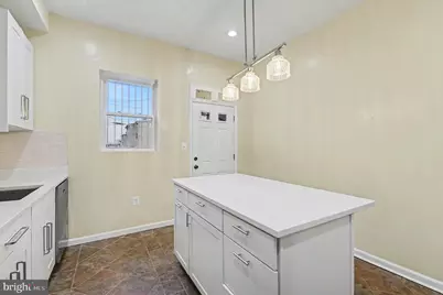 829 E Chase Street, Baltimore, MD 21202 - Photo 14