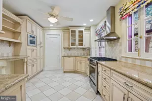 230 Stony Run Lane, Baltimore, MD 21210 - Photo 10