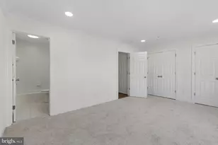 1256 Dockside Cir, Baltimore, MD 21224 - Photo 18