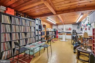 117 E Northern Parkway E, Baltimore, MD 21212 - Photo 36