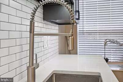 2428 McCulloh Street, Baltimore, MD 21217 - Photo 10