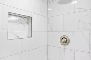 2428 McCulloh St, Baltimore, MD 21217 - Photo 32