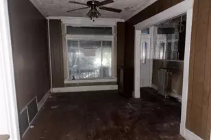 2 Benkert Ave, Baltimore, MD 21229 - Photo 2