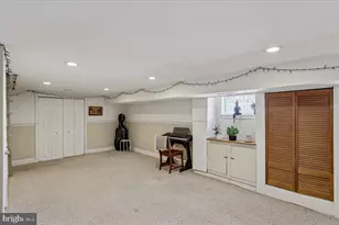 928 S Highland Ave S, Baltimore, MD 21224 - Photo 32