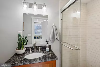 928 S Highland Avenue S, Baltimore, MD 21224 - Photo 26