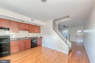 3821 Roland Ave, Baltimore, MD 21211 - Photo 8