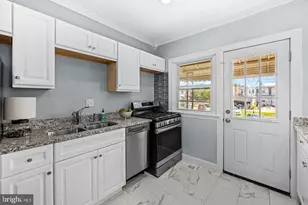 101 N Kossuth St, Baltimore, MD 21229 - Photo 12