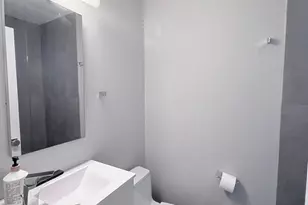 2003 E Fairmount Ave, Baltimore, MD 21231 - Photo 22