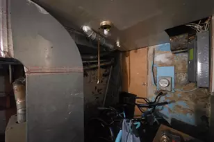 2730 E Chase St, Baltimore, MD 21213 - Photo 16