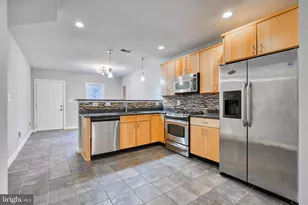 214 Regester Street S, Baltimore, MD 21231 - Photo 6