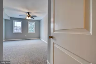 214 Regester Street S, Baltimore, MD 21231 - Photo 18