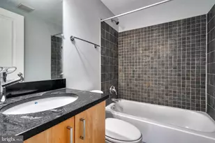 214 Regester Street S, Baltimore, MD 21231 - Photo 32