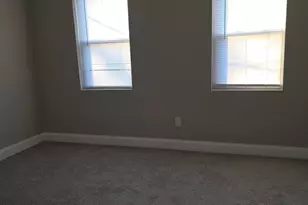 1042 Ellicott Dr, Baltimore, MD 21216 - Photo 8