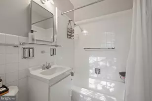 5710 Stony Run Dr, Baltimore, MD 21210 - Photo 24