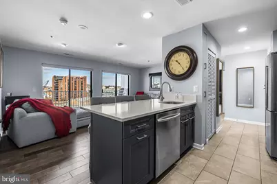 2702 Lighthouse Point E #720, Baltimore, MD 21224 - Photo 8