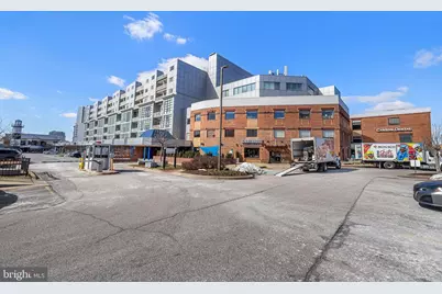 2702 Lighthouse Point E #720, Baltimore, MD 21224 - Photo 36