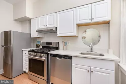 408 Gwynn Avenue, Baltimore, MD 21229 - Photo 4