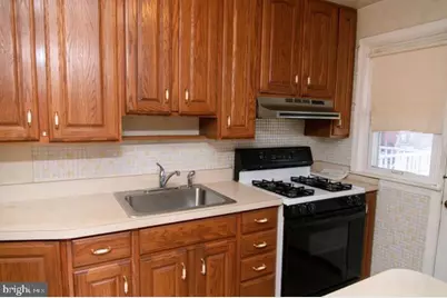 4413 Parkton Street, Baltimore, MD 21229 - Photo 10