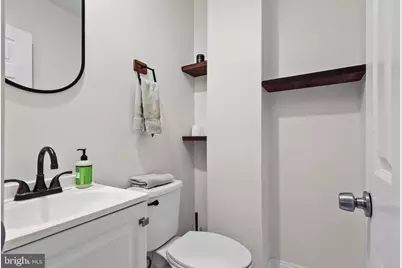 1020 Dartmouth Road, Baltimore, MD 21212 - Photo 10