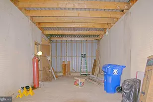 2525 E Monument St, Baltimore, MD 21205 - Photo 6