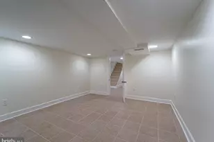 3042 E Monument St, Baltimore, MD 21205 - Photo 32