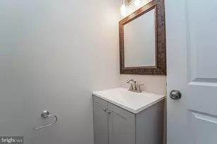 3042 E Monument St, Baltimore, MD 21205 - Photo 26