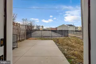 2418 E Chase St, Baltimore, MD 21213 - Photo 40