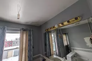 411 S Mount Street S, Baltimore, MD 21223 - Photo 24