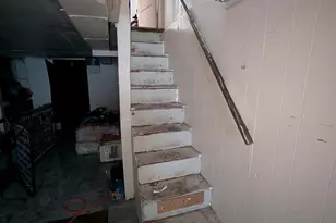 411 S Mount Street S, Baltimore, MD 21223 - Photo 56