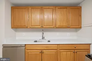 535 N Rose St, Baltimore, MD 21205 - Photo 10